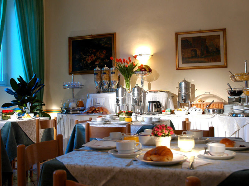 The Guardian Hotel 4*