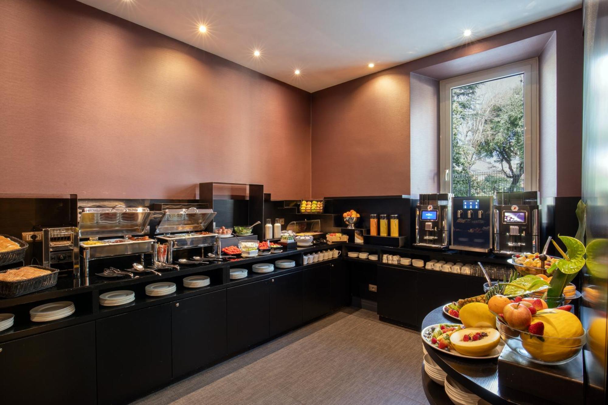 Hotell The Guardian 4*